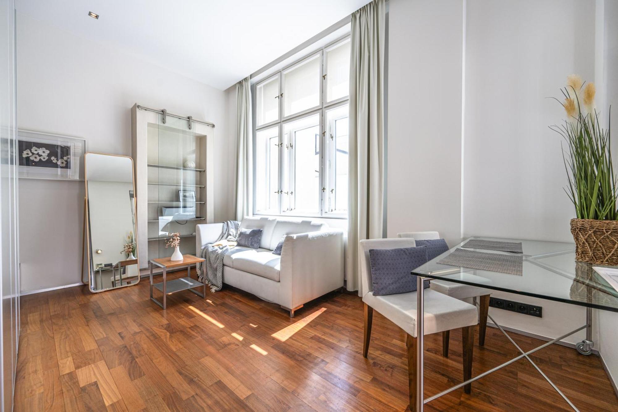 Wishlist Prague Residences - Old Town Bilkova Екстериор снимка